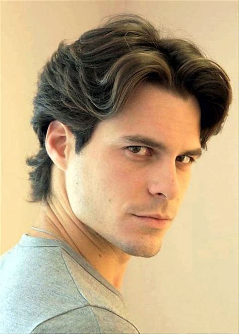 Pinterest Wavy Hair Men Middle Part Hairstyles Middle Part