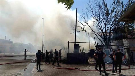 Malatya da İkinci El Eşya İş Yerinde Yangın Çıktı Haberler