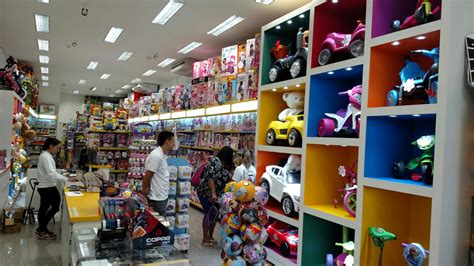 Loja De Brinquedos Shopping Morumbi - Vitrine expositora: dicas para deixar sua loja de brinquedos mais atraente
