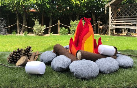 Handmade Felt Campfire Fire Flames Logs Rocks Marshmallows Etsy Uk