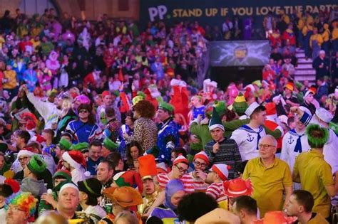 PDC Darts crowd’s persistent booing slammed as ‘embarrassing’ across
