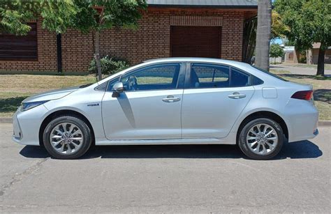 TOYOTA COROLLA 1 8 XEi CVT HYBRID 0KM Autos Usados Santa Fe Gras