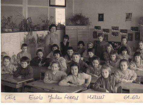 Photo De Classe Classe Ce1 Melle Ménard De 1961 Ecole Jules Ferry