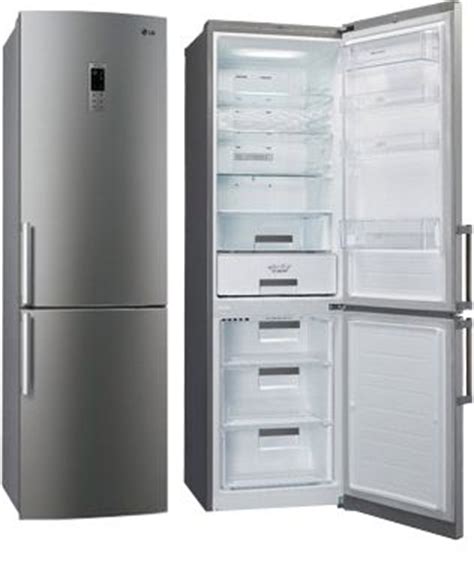 LG has presented a new and modern large refrigerator