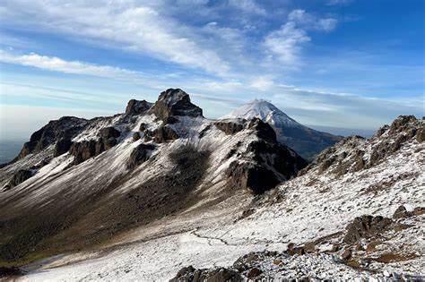 Ascenso Al Volcán Iztaccihuatl Desde Cdmx Blackbear Travel Experience