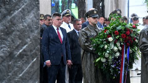 Fotogalerija Dr Avni Vrh Zajedno U Kninu Pogledajte Kako Su Milanovi