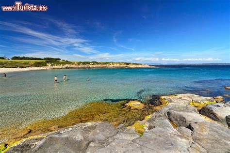 Carloforte E Lisola Di San Pietro In Sardegna Le Spiagge E Cosa Vedere