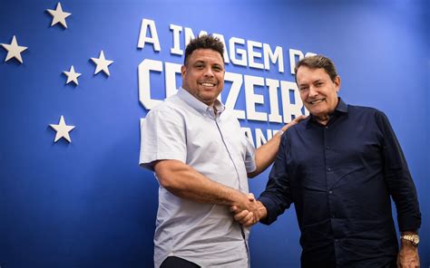 Ronaldo vende SAF do Cruzeiro ao empresário Pedro Lourenço