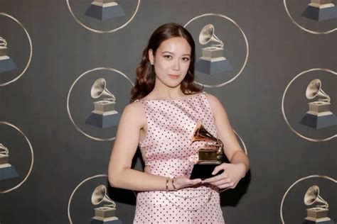 Laufey Wins Grammy In Grammy Celebs Concert