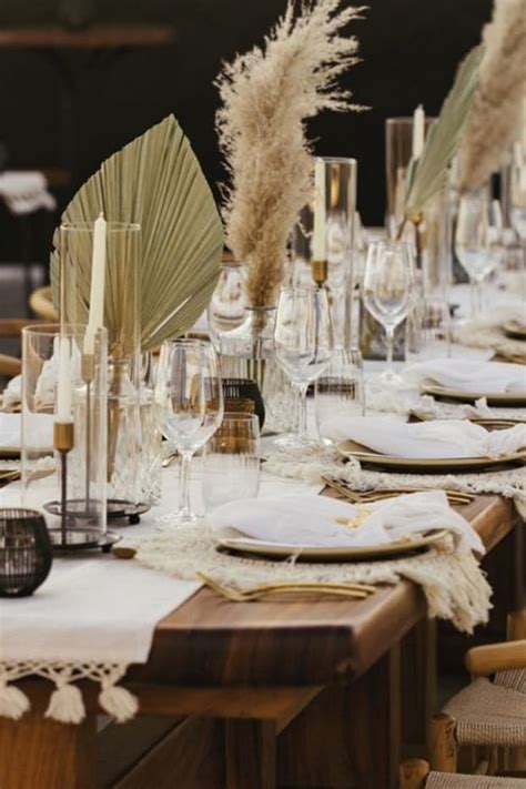 7 Gold Wedding Theme Ideas to Make Sparkling Golden Memories - Prairie Hive