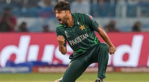 Icc Cricket World Cup With A High Class Spell Pakistan Fast Bowler