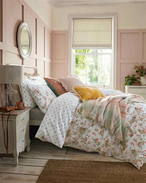 Laura Ashley Mountney Garden Duvet Cover And Pillowcase Set