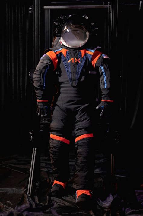 Free Photo NASA Unveils Artemis Moon Mission Spacesuit