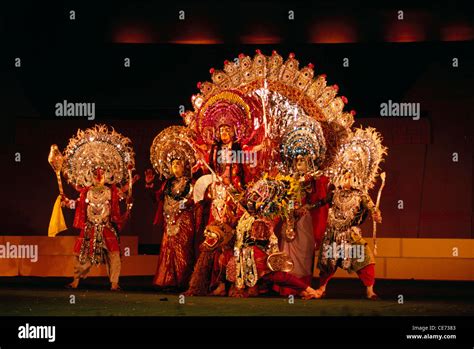 West bengal dance hi-res stock photography and images - Alamy