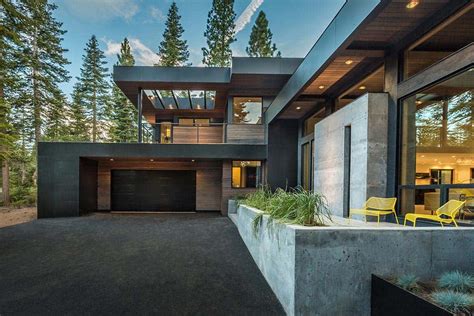 Spectacular mountain modern family home in Martis Camp