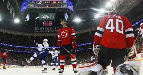 Stamkos Scores Twice Lightning Beat Devils In Shootout Cbs New York