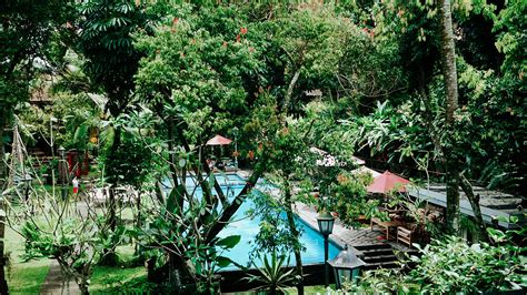 Tirto Mulyo Swimming Pool Kayu Arum Resort