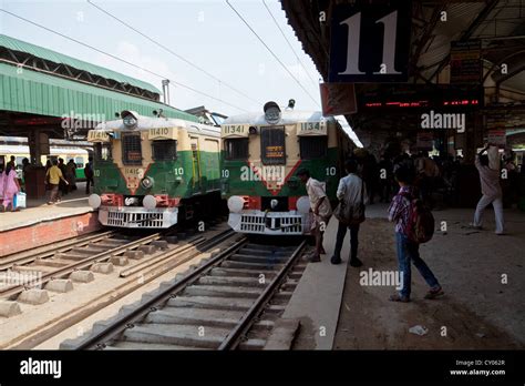 Sealdah Station Inside