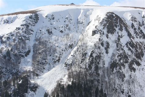 Intemperies Risque De Coul Es De Neige Dans Le Massif Des Vosges