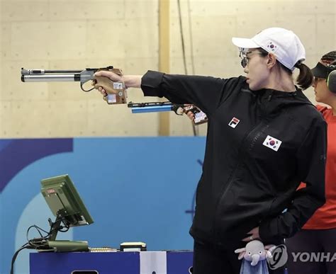 South Korean Olympic Shooter Kim Yeji Is The ‘coolest Person Ever At