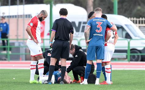 Fortuna Düsseldorf Marcel Sobottka verletzt sich im Testspiel