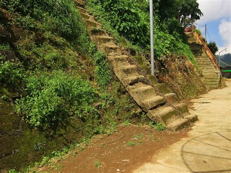 Watu Kelir, Tembok Pembatas Kawasan Suci - Indonesia Kaya