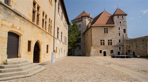 Annecy Castle in Annecy Old Town | Expedia.co.in