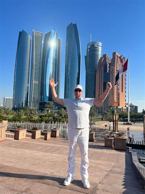 Бизнес эксперт и аналитик по бизнесу - Владимир Моженков