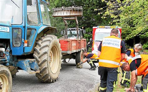 Accident Un Retraité Coincé Sous Son Tracteur Le Télégramme