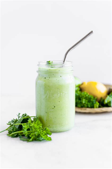 Best Ever Parsley Smoothie Recipe