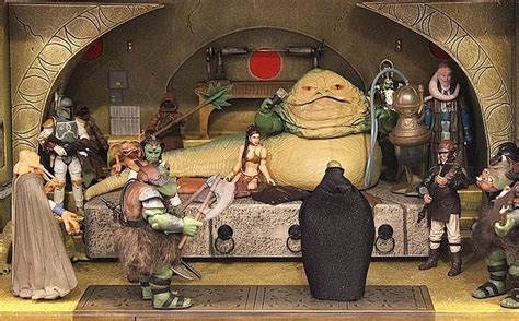 Highly Detailed Star Wars Dioramas Featuring Scenes And Characters