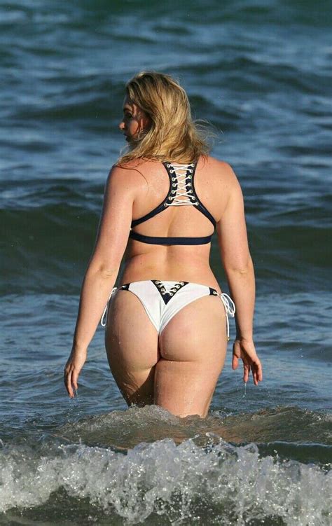 Pin By John Spartan On Iskra Lawrence Plus Size Models Iskra