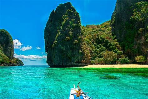 El Nido Island Hopping Explore Towering Limestone Cliffs White Sand