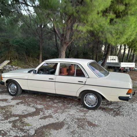 Mercedes-Benz 200 D