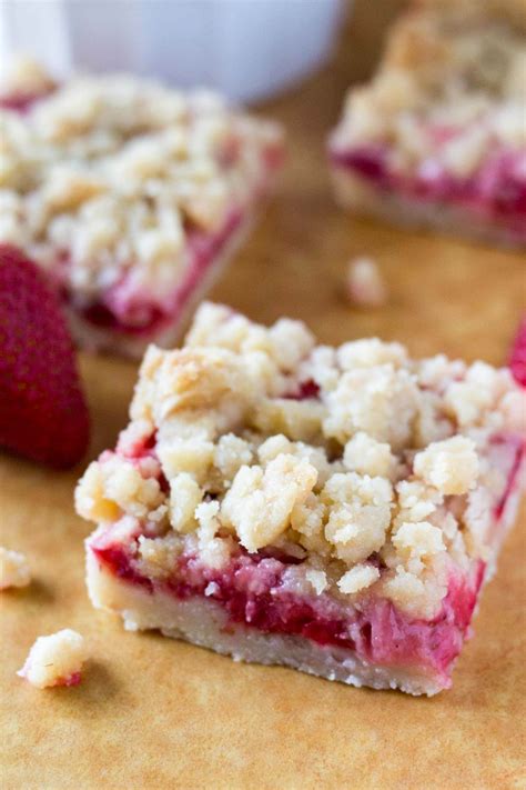 Strawberry Crumb Bars - Just so Tasty