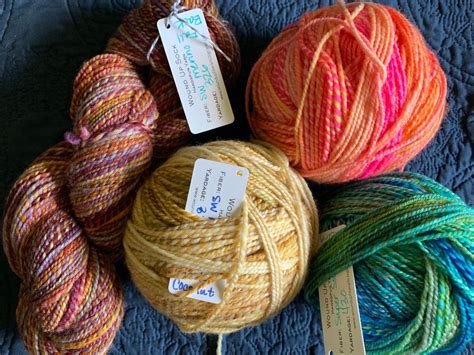 Grab That Hand Spun Yarn If You Can Find It Knitting Projects Hand