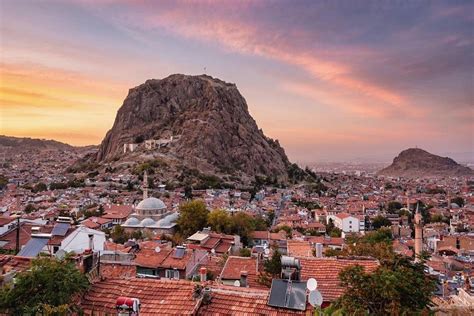 Afyon Un Il Eleri Neler Ve Hangi B Lgede Afyon Da Gezilecek Ve Tarihi