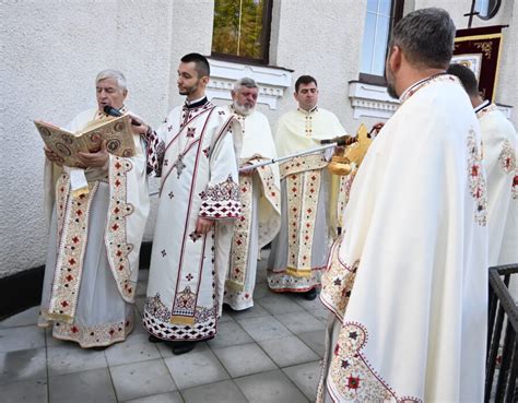 Resfin Irea Bisericii Din Parohia Rom Na I Episcopia S Lajului