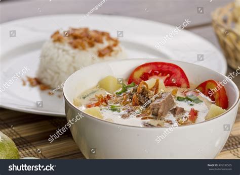 Soto Daging Betawi Beef Soup Indonesian Stock Photo 476337505 ...