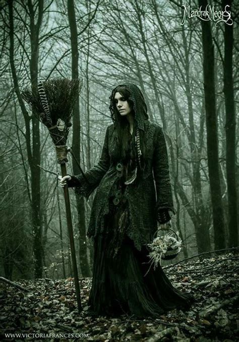 642 best Witches, Warlocks, Wizards & Magic images on Pinterest