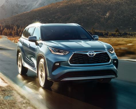 2023 Toyota Highlander Revs Up Driving With New Turbocharged Engine Burlington Toyota