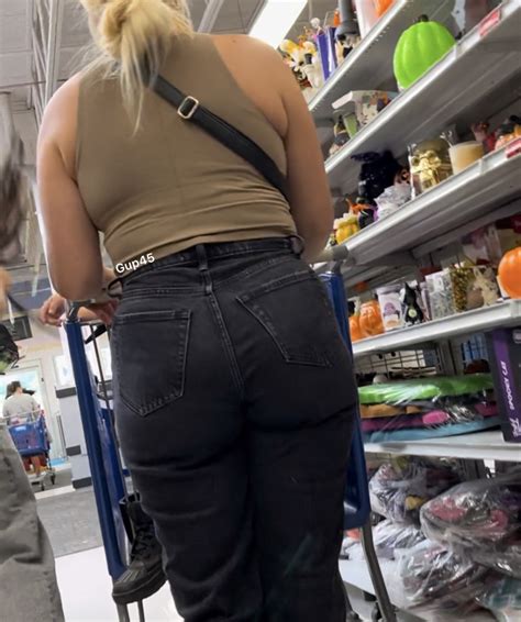 Oc Nerdy Blonde Pawg In Black Jeans Tight Jeans Forum