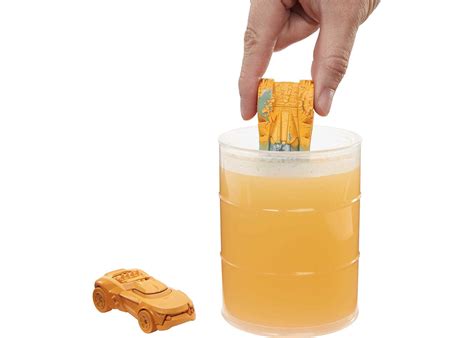 Купити Набір Машинки Хот Вілс Змінюваний Колір Hot Wheels Color Reveal GYP за ціною