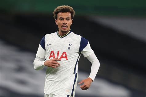 When Tottenham Hotspur Star Dele Alli Showcased His Cricket Skills. Watch the Viral Video