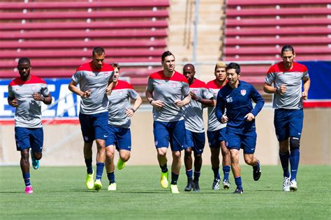 Us Mens National Soccer Team Enjoying Time On Stanford Campus The