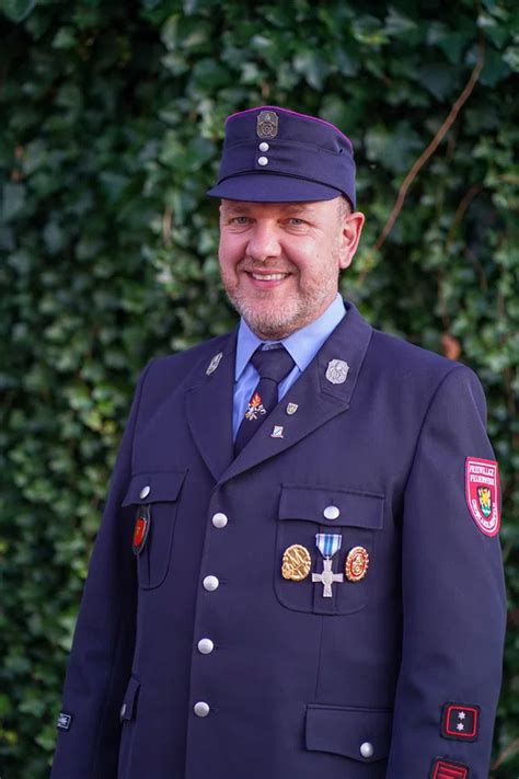 Vorstandschaft Freiwillige Feuerwehr Gro Karolinenfeld E V