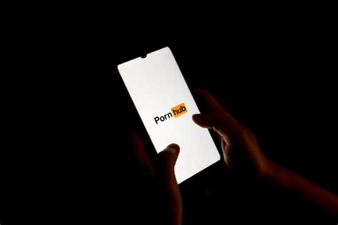 Bruselas Obliga A Pornhub Stripchat Y XVideos A Cumplir Con La Ley De Servicios Digitales