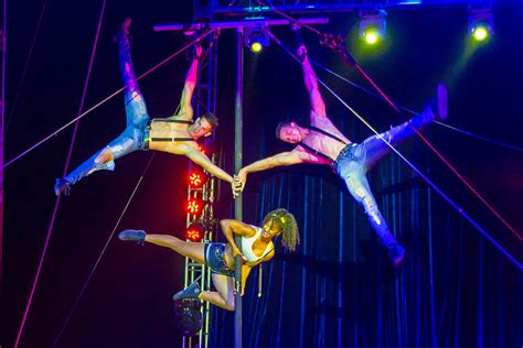 Circus Stars Photograph By Richard Balison Pixels