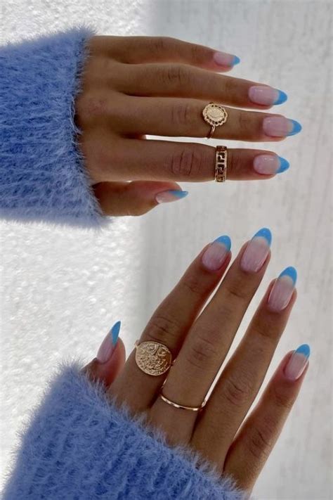 55 Cute Winter Nails to Try in 2022 Neutrale negle Negleidéer