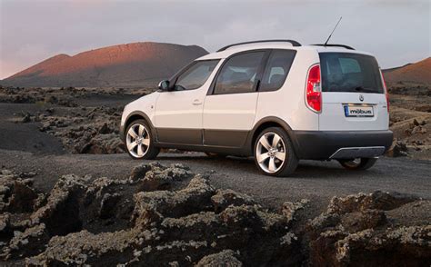 Topworldauto Photos Of Skoda Roomster Scout Photo Galleries